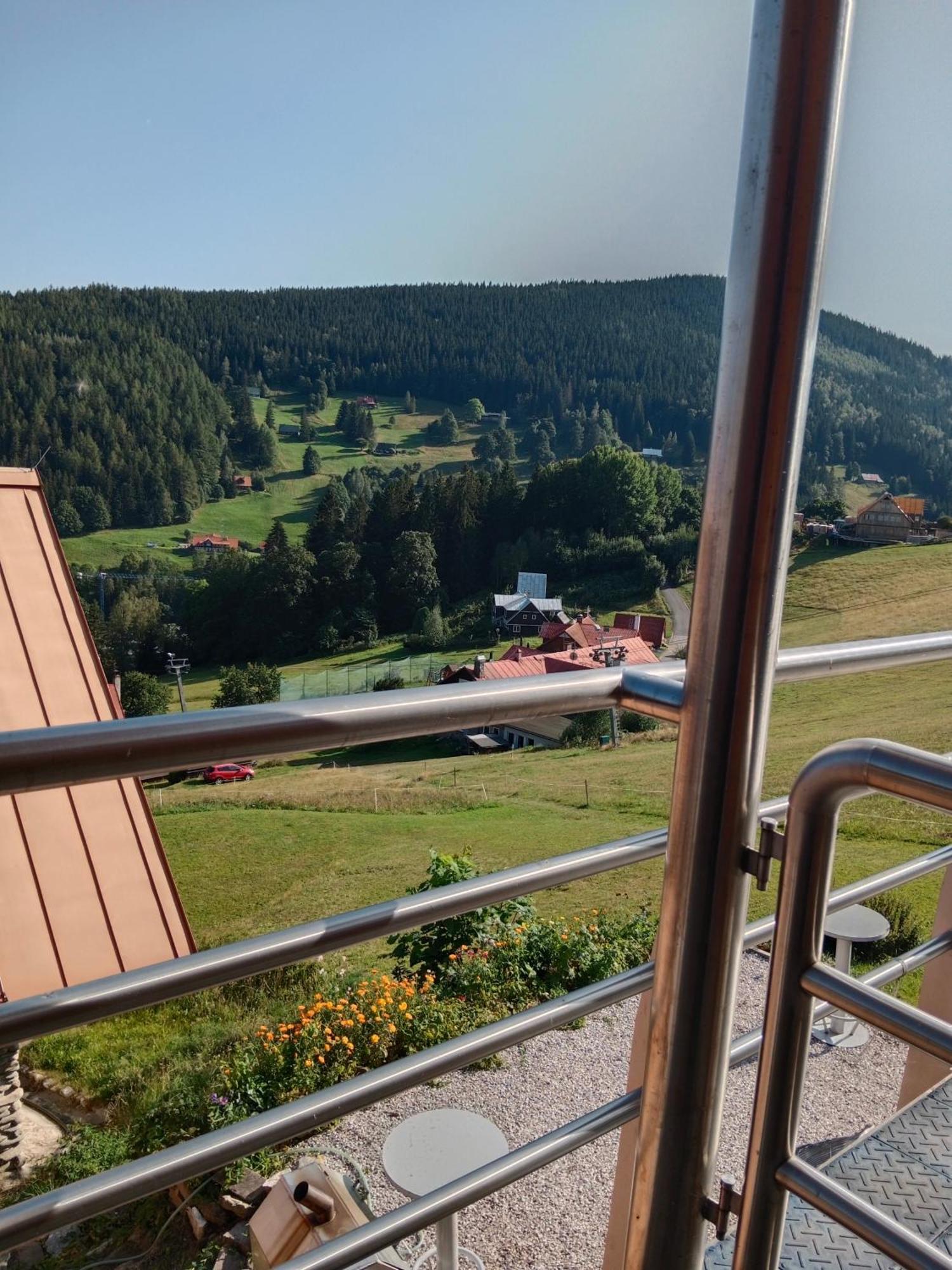 Penzion Topas Pec pod Sněžkou Exterior foto